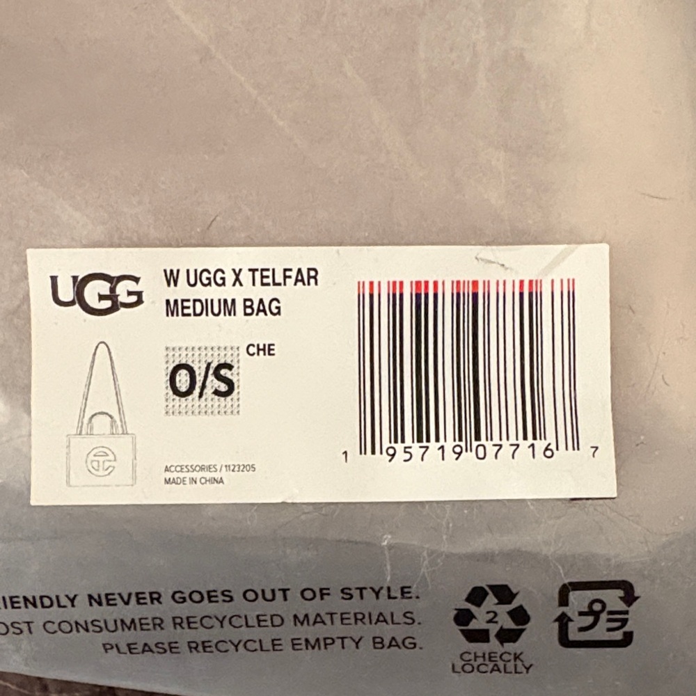 UGG x Telfar Brown Shearling Bag Medium BNWT - Picture 7 of 8